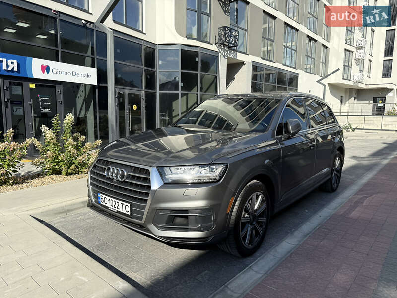 Audi Q7 2016
