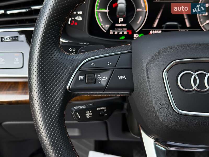 Внедорожник / Кроссовер Audi Q7 2021 в Луцке