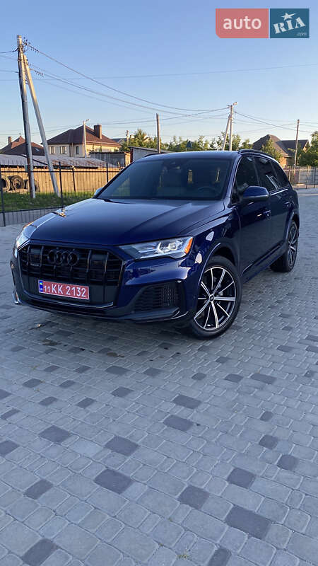Внедорожник / Кроссовер Audi Q7 2021 в Белой Церкви