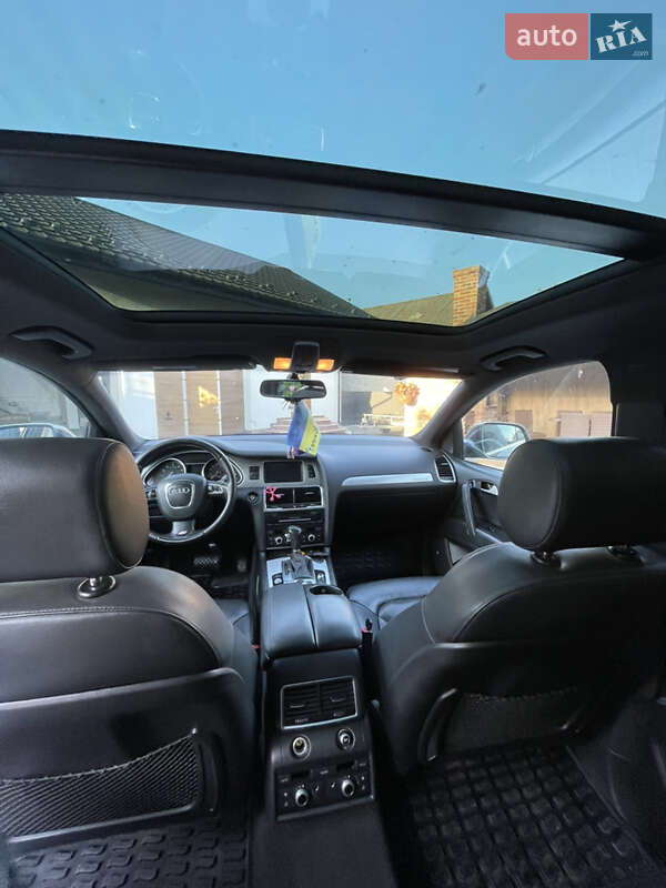 Внедорожник / Кроссовер Audi Q7 2011 в Львове