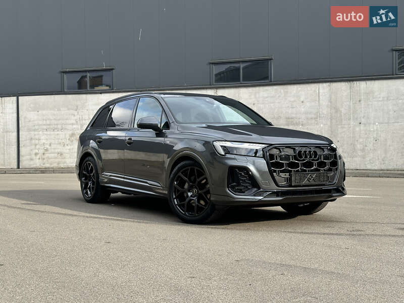 Внедорожник / Кроссовер Audi Q7 2025 в Киеве