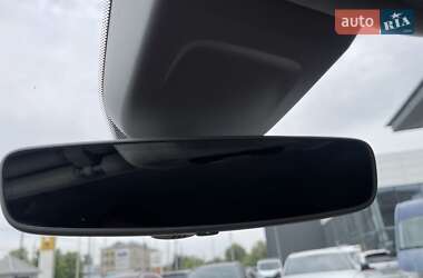 Внедорожник / Кроссовер Audi Q7 2016 в 