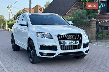 Внедорожник / Кроссовер Audi Q7 2010 в 