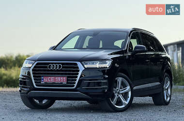 Внедорожник / Кроссовер Audi Q7 2019 в Киеве