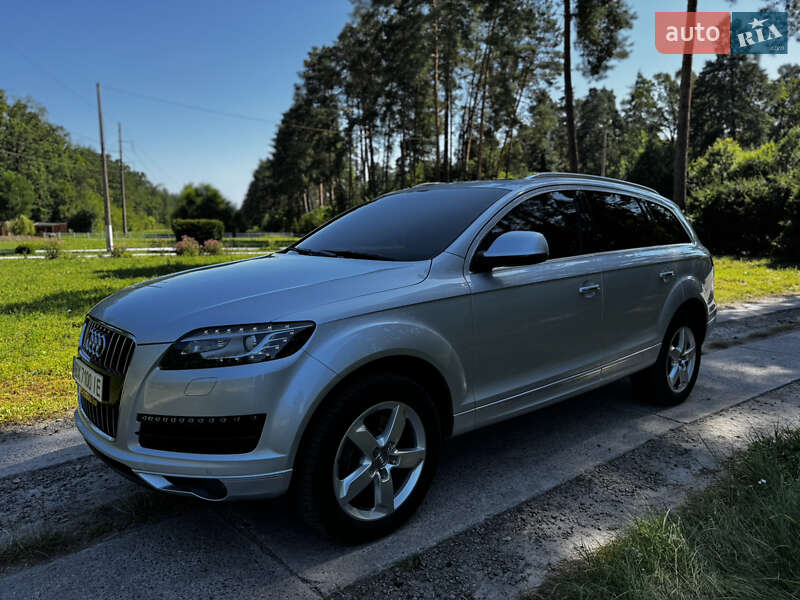 Внедорожник / Кроссовер Audi Q7 2015 в Хмельницком