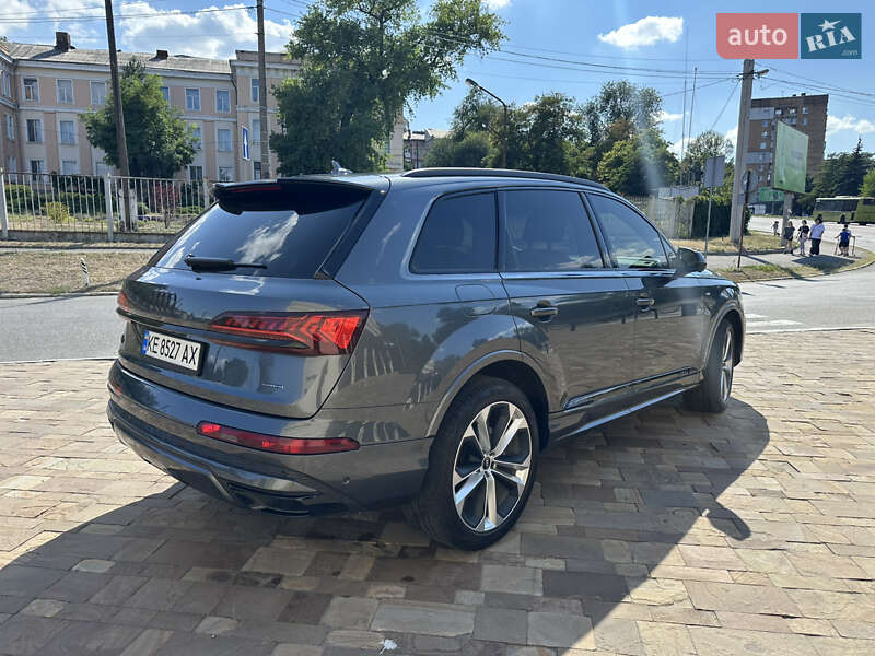 Внедорожник / Кроссовер Audi Q7 2021 в Днепре фото 4 Внедорожник / Кроссовер Audi Q7 2021 в Днепре