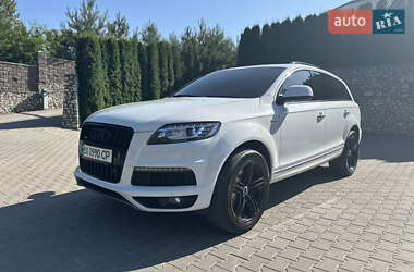 Внедорожник / Кроссовер Audi Q7 2013 в 
