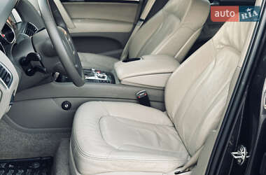 Внедорожник / Кроссовер Audi Q7 2006 в 