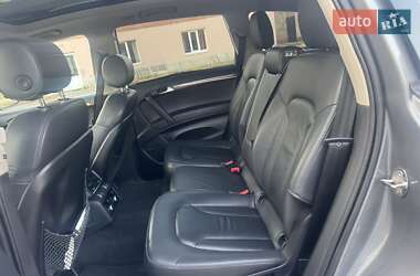 Внедорожник / Кроссовер Audi Q7 2013 в 