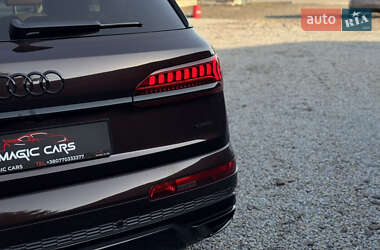 Внедорожник / Кроссовер Audi Q7 2020 в 