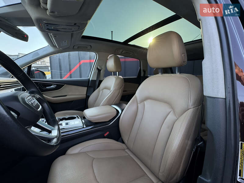 Внедорожник / Кроссовер Audi Q7 2020 в Луцке фото 30 Внедорожник / Кроссовер Audi Q7 2020 в Луцке