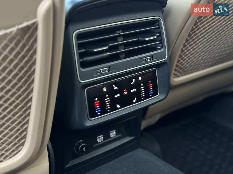 Внедорожник / Кроссовер Audi Q7 2020 в Луцке фото 35 Внедорожник / Кроссовер Audi Q7 2020 в Луцке