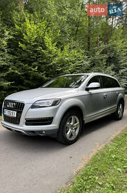 Внедорожник / Кроссовер Audi Q7 2013 в 