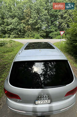 Внедорожник / Кроссовер Audi Q7 2013 в 