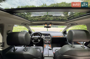 Внедорожник / Кроссовер Audi Q7 2013 в 