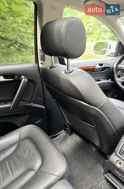 Внедорожник / Кроссовер Audi Q7 2013 в 