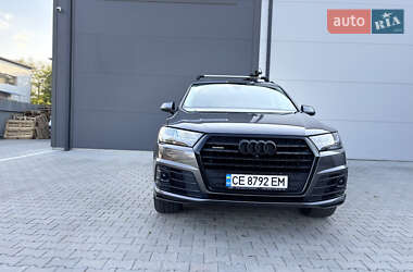 Внедорожник / Кроссовер Audi Q7 2019 в 