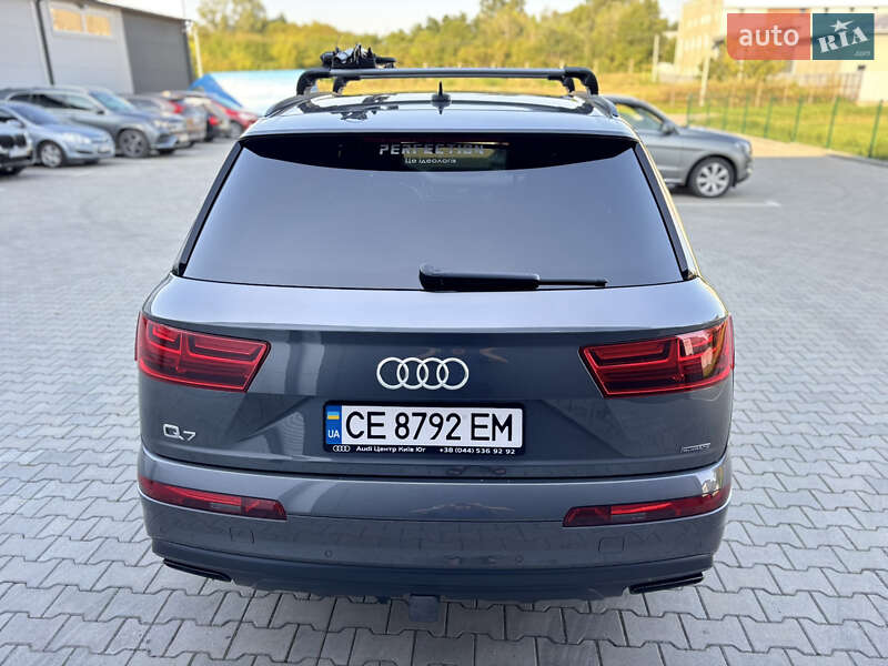 Внедорожник / Кроссовер Audi Q7 2019 в Черновцах