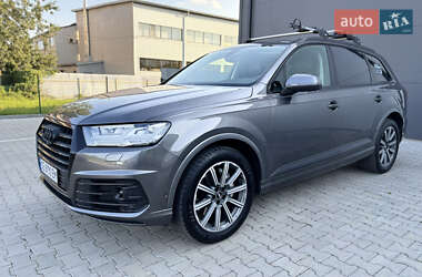 Внедорожник / Кроссовер Audi Q7 2019 в 