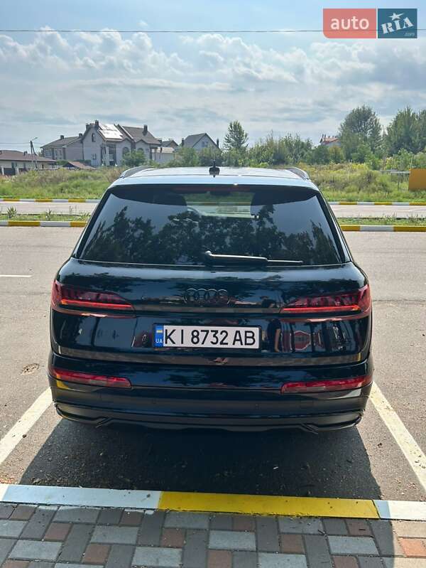 Внедорожник / Кроссовер Audi Q7 2020 в Петропавловской Борщаговке