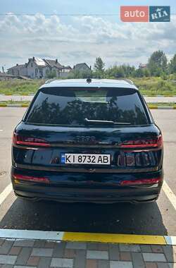Внедорожник / Кроссовер Audi Q7 2020 в 