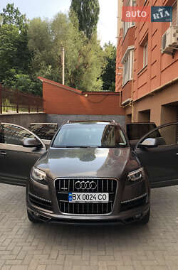 Внедорожник / Кроссовер Audi Q7 2015 в Хмельницком