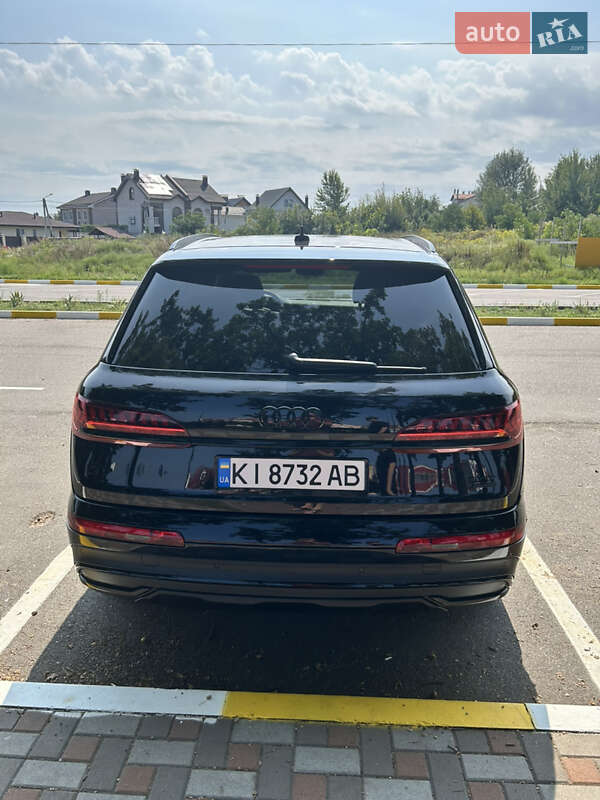 Внедорожник / Кроссовер Audi Q7 2020 в Петропавловской Борщаговке
