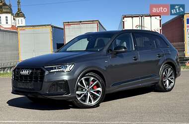 Внедорожник / Кроссовер Audi Q7 2021 в Киеве