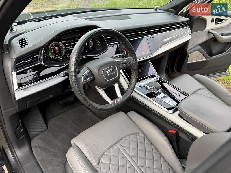 Внедорожник / Кроссовер Audi Q7 2021 в Киеве