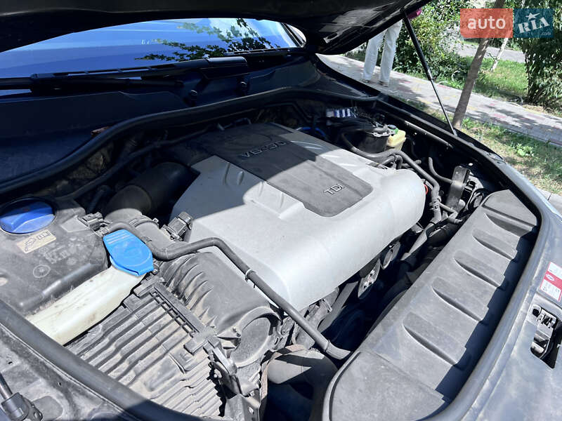 Позашляховик / Кросовер Audi Q7 2007 в Луцьку
