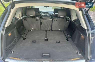 Позашляховик / Кросовер Audi Q7 2013 в 