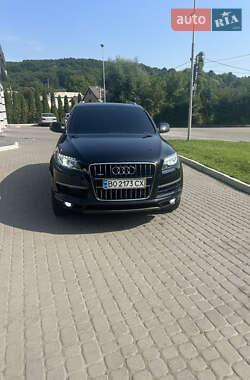 Внедорожник / Кроссовер Audi Q7 2010 в 