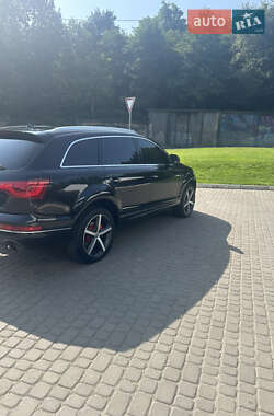 Внедорожник / Кроссовер Audi Q7 2010 в 