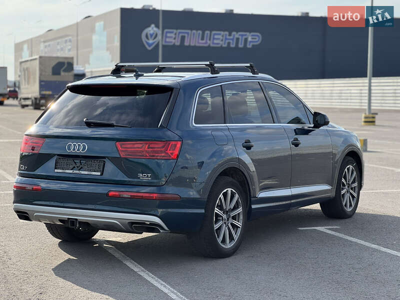 Внедорожник / Кроссовер Audi Q7 2017 в Львове
