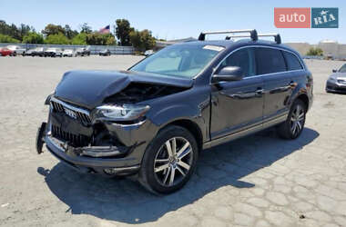 Позашляховик / Кросовер Audi Q7 2013 в 