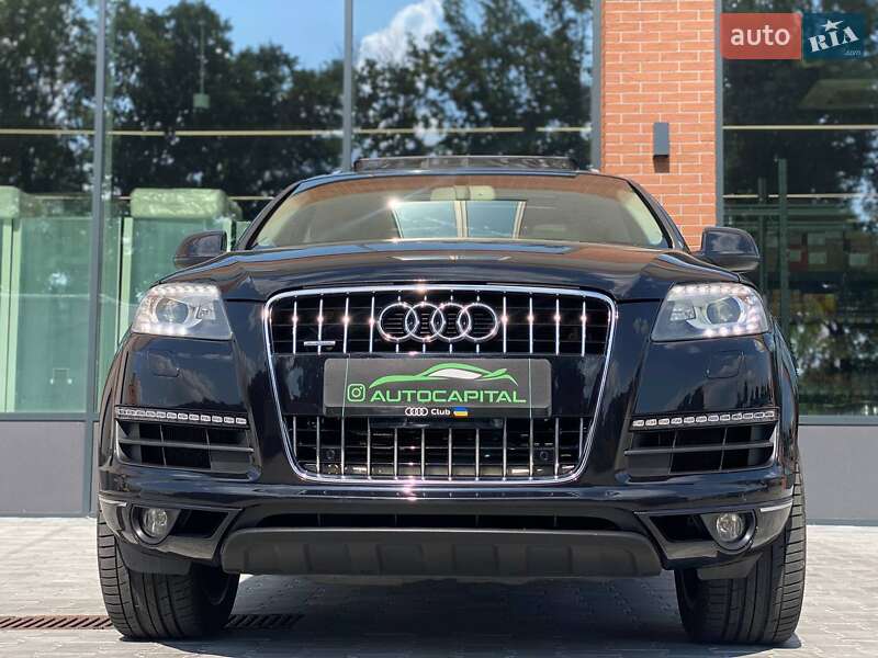 Внедорожник / Кроссовер Audi Q7 2013 в Киеве