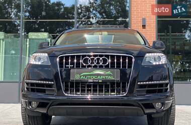 Внедорожник / Кроссовер Audi Q7 2013 в 