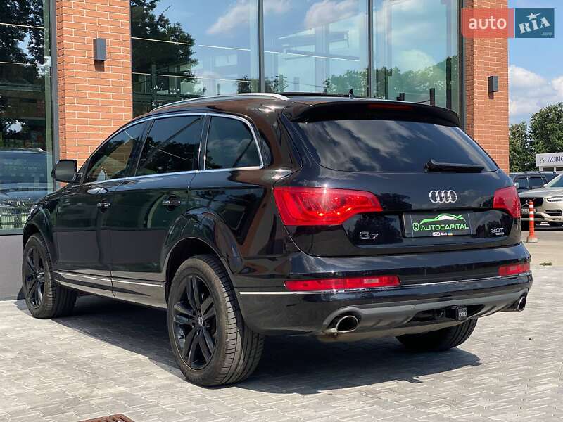 Внедорожник / Кроссовер Audi Q7 2013 в Киеве
