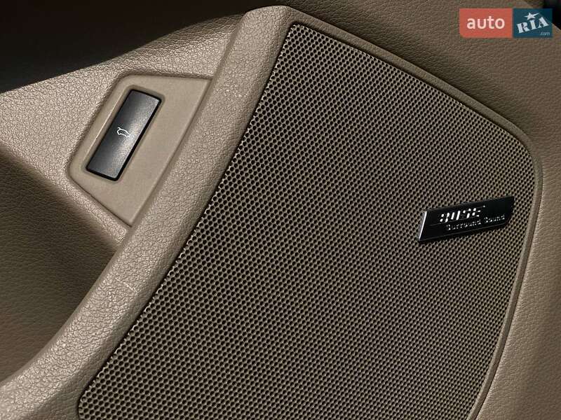 Внедорожник / Кроссовер Audi Q7 2013 в Киеве