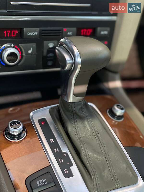 Внедорожник / Кроссовер Audi Q7 2013 в Киеве