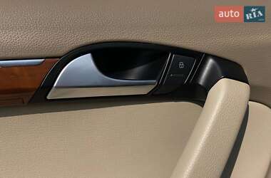 Внедорожник / Кроссовер Audi Q7 2013 в 