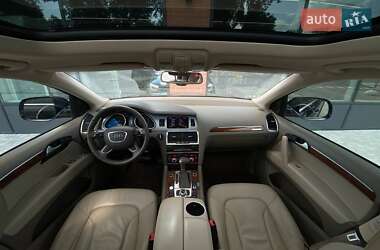 Внедорожник / Кроссовер Audi Q7 2013 в 