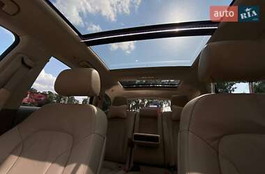 Внедорожник / Кроссовер Audi Q7 2013 в 
