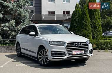 Позашляховик / Кросовер Audi Q7 2016 в Києві