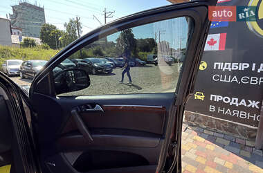 Внедорожник / Кроссовер Audi Q7 2012 в 