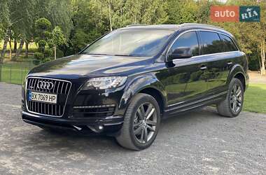 Внедорожник / Кроссовер Audi Q7 2014 в 