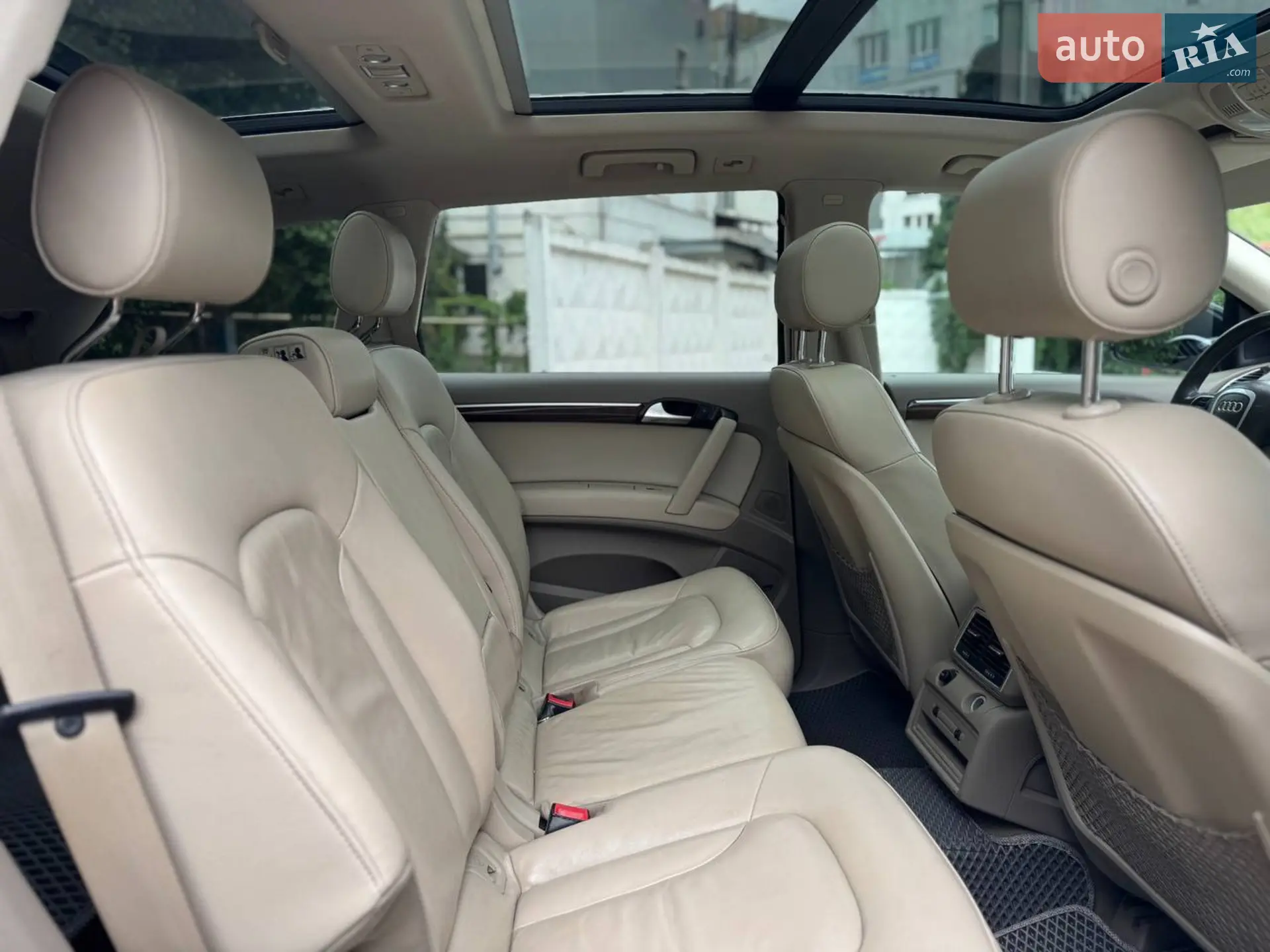 2011 Audi Q7 - мініатюра 11