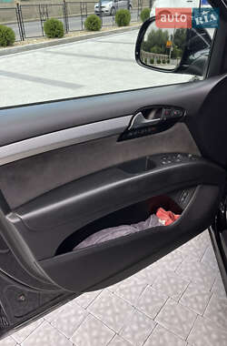 Внедорожник / Кроссовер Audi Q7 2008 в 