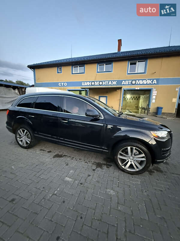 Внедорожник / Кроссовер Audi Q7 2012 в Межгорье