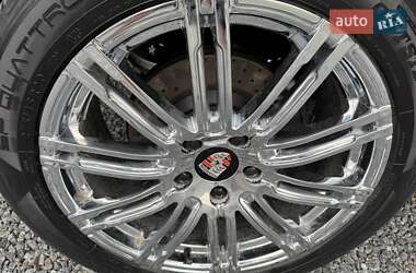Внедорожник / Кроссовер Audi Q7 2014 в 